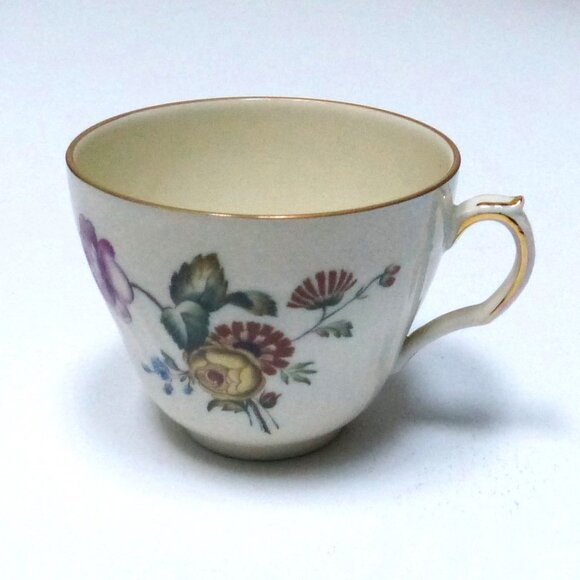 Two Place Settings Royal Copenhagen Frijsenborg Floral Porcelain Tea #910 1963 - Picture 5 of 9